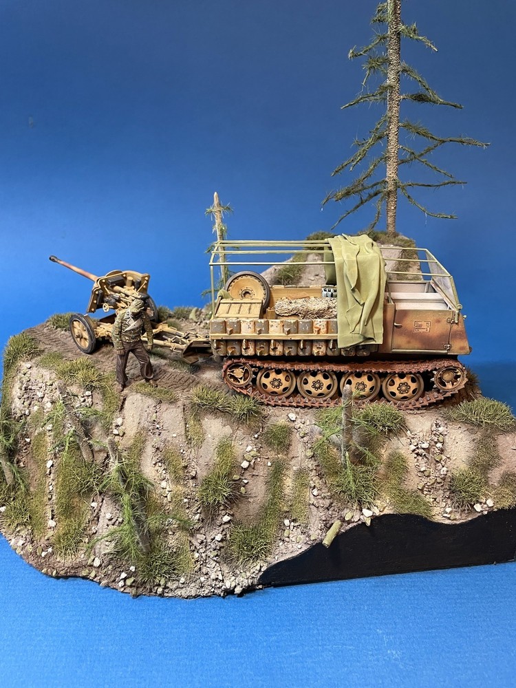 1/35 Built Diorama WW2 RSO/3