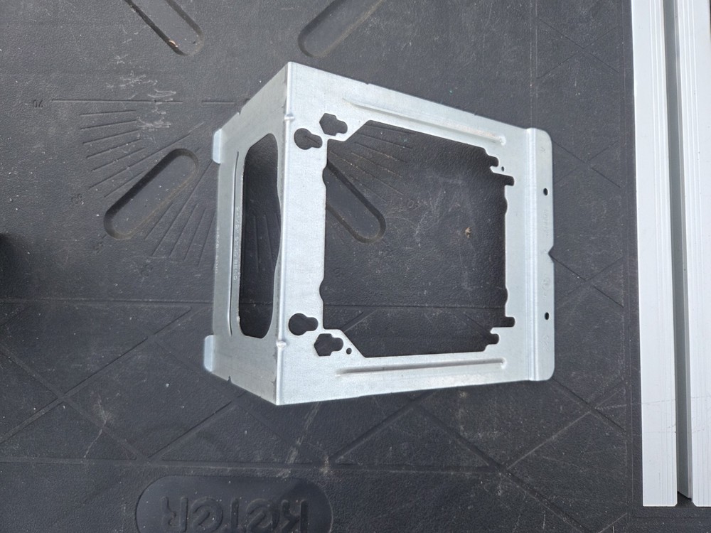 Caddy C4 Quick Mount Box Support- 80 Total