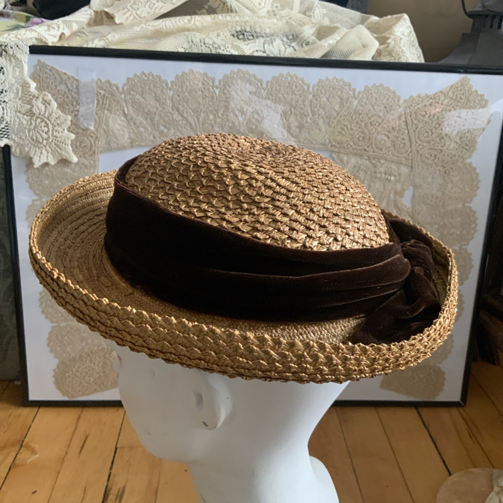 STRAW BOATER SKIMMER HAT BROWN RIBBON BOW VINTAGE WOMENS SIZE 22 ROLLED BRIM