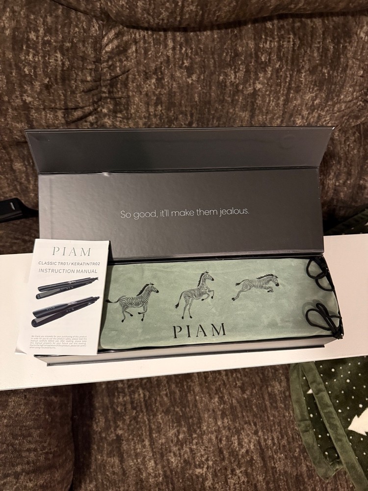Piam flat iron