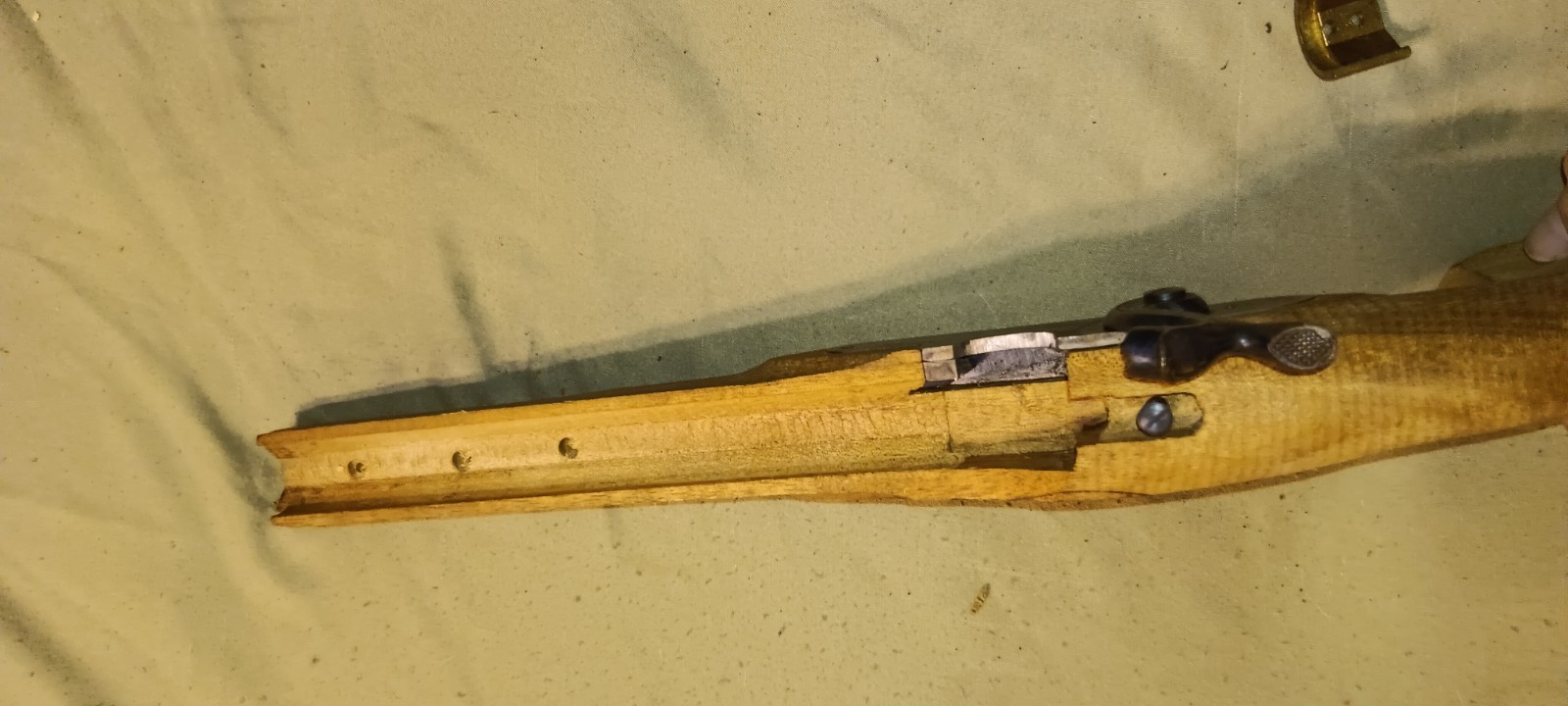 VINTAGE MUZZLE LOADER PISTOL STOCK AND LOCK