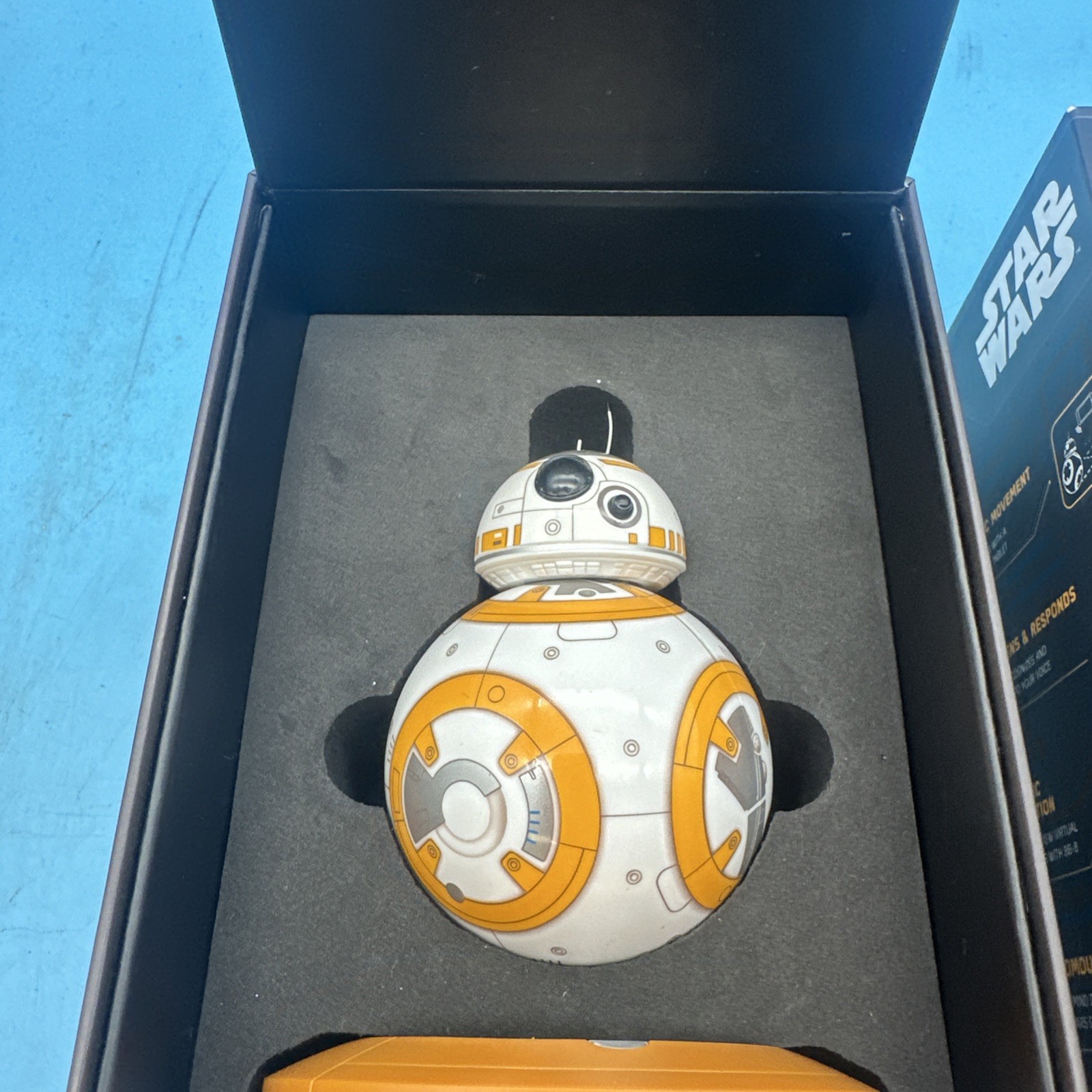 Sphero Star Wars BB-8 App-Enabled Droid Robot Disney -W/ Dock Charger