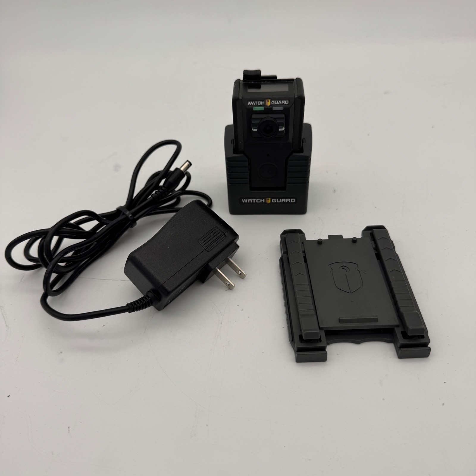 Motorola Watchguard WFC1 Vista WIFI Body Camera w/ HD Charging Base, Power Cable