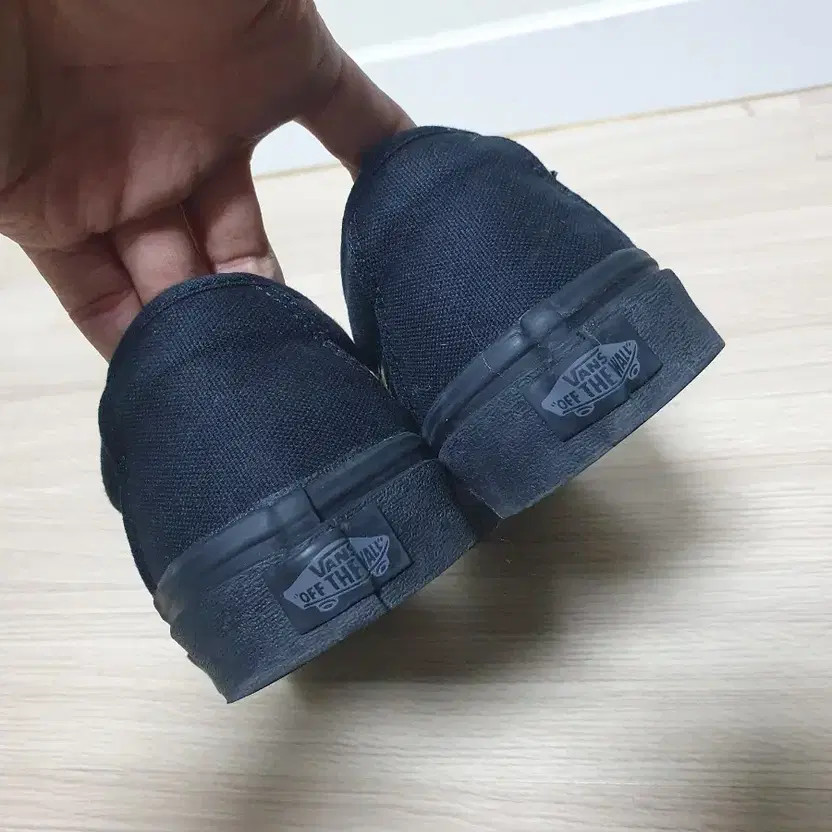 Vans Black Sneakers Size 260 Official