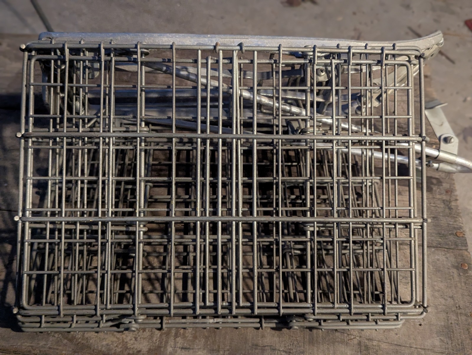 Vintage Schwinn Approved Folding Wire Bicycle Basket/Rack