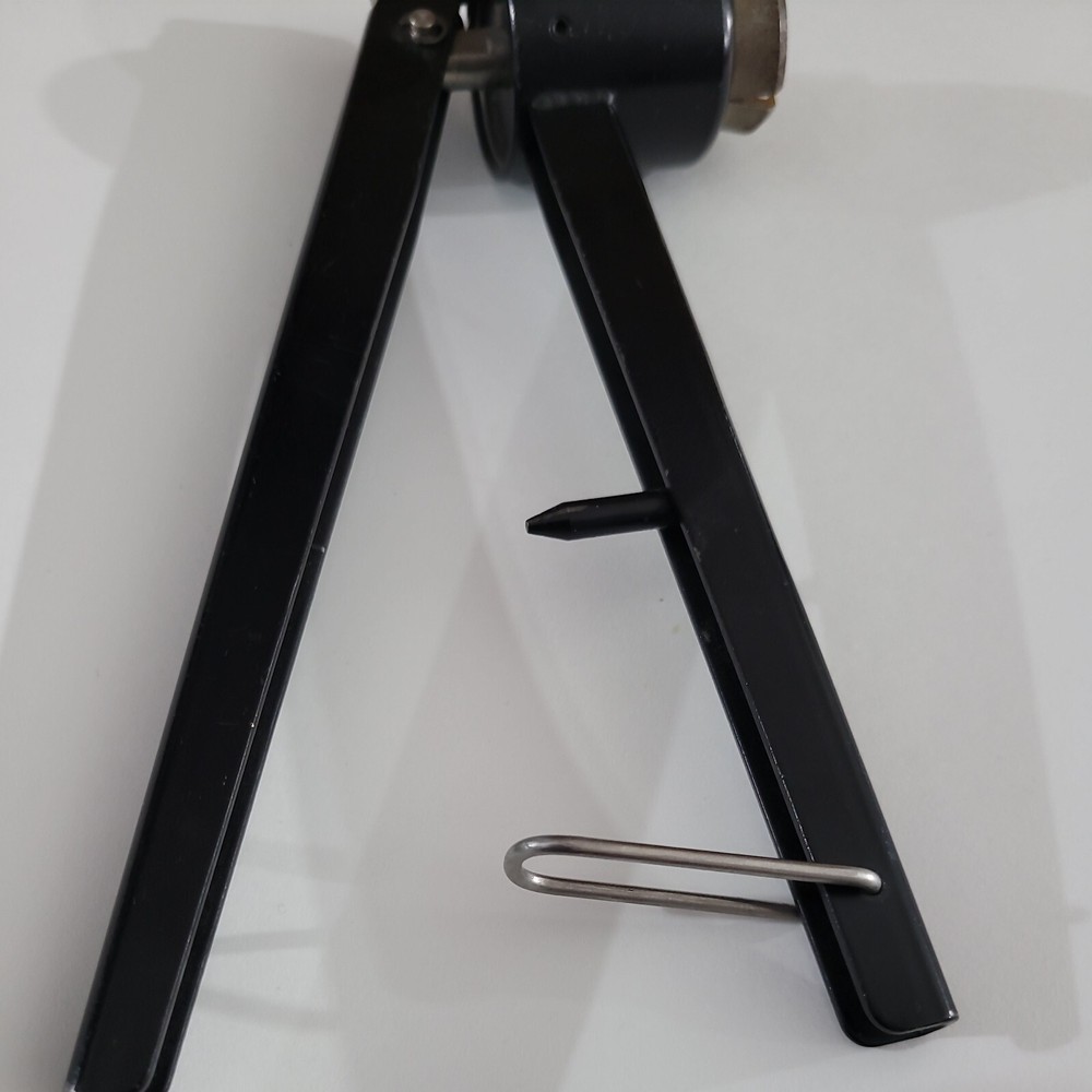 VTG Soflens Crimper Foil Cap Sealer Opticians Tool