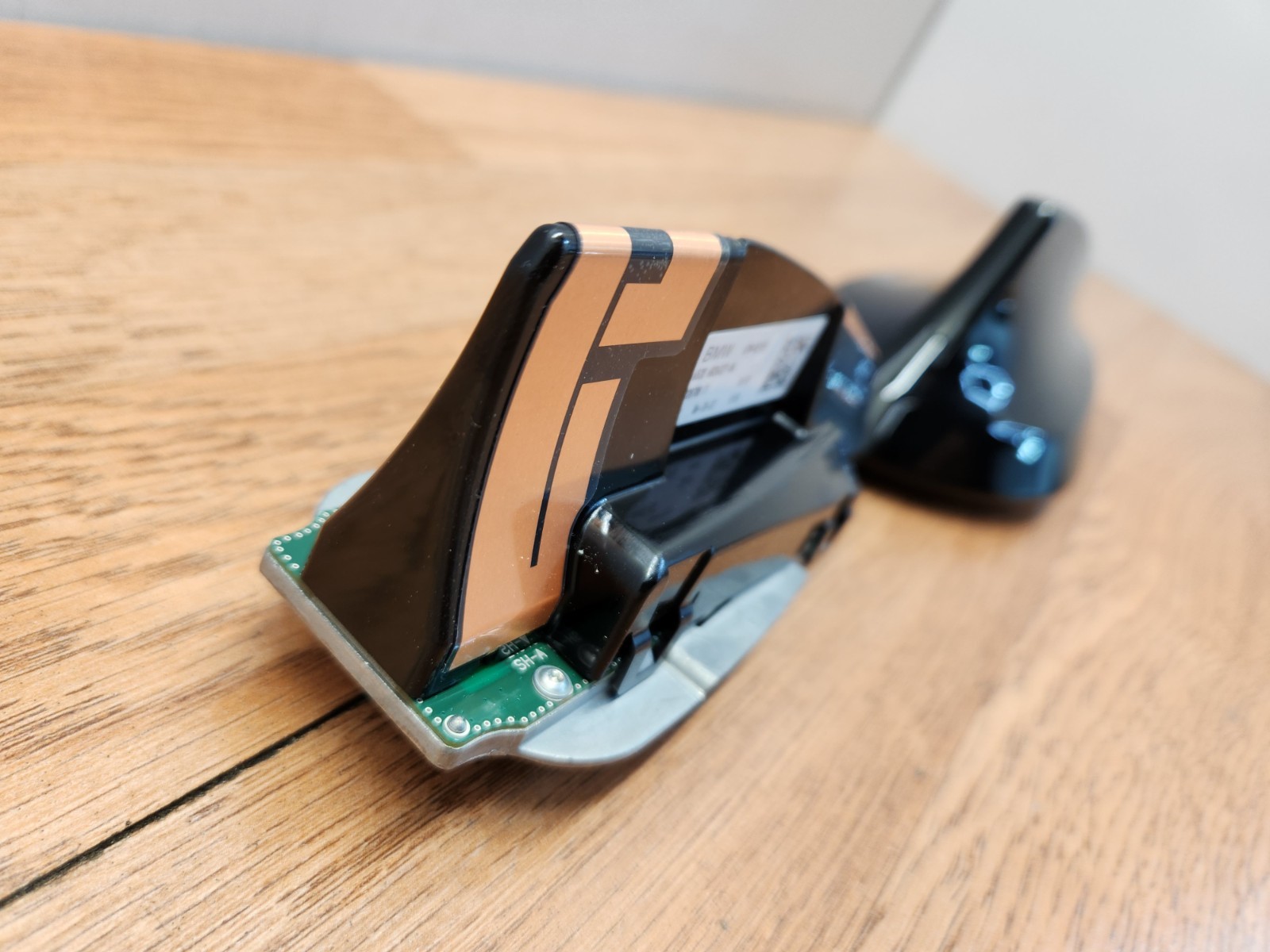 ✅OEM BMW G01 G02 G12 G30 F90 Roof Shark Radio Antenna Module Unit w/Module Black