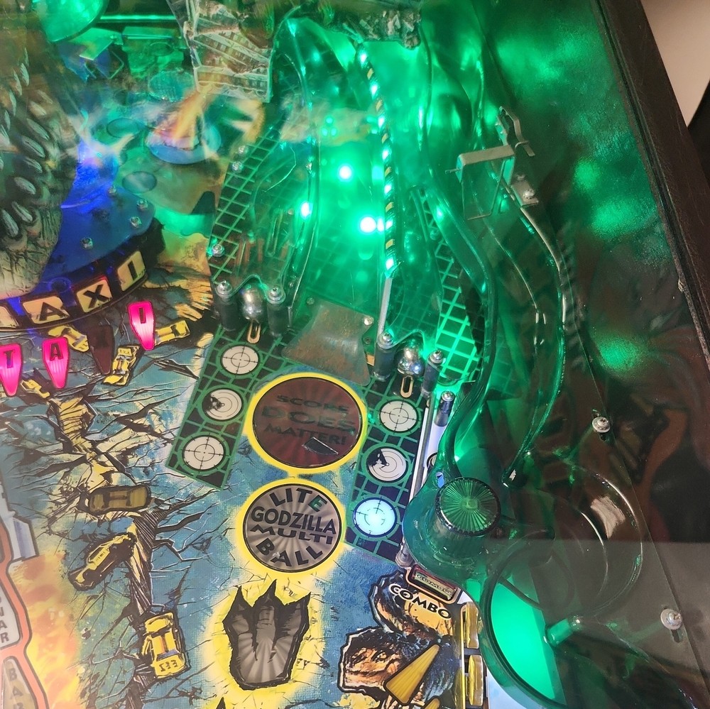Sega Godzilla Arcade Pinball Machine