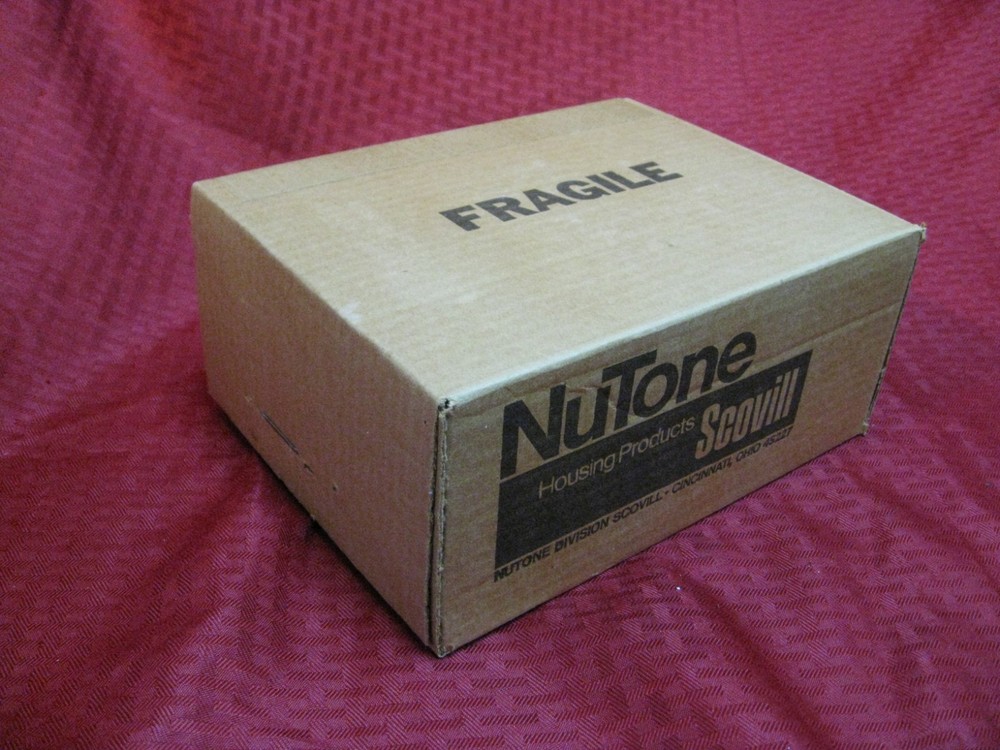 NuTone IS-45 Inside 5" intercom Speaker New In Box but Missing Volume Knob