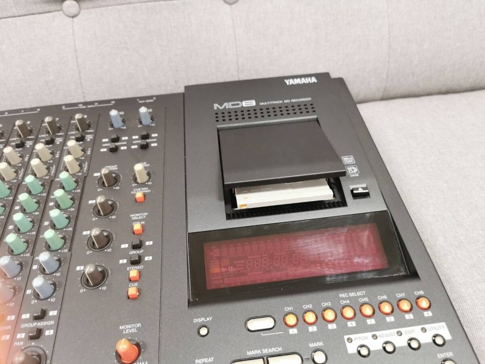 Yamaha MD8 8-track Multitrack Mini Disc MD Recorder Black
