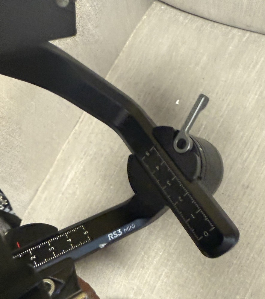 DJI RS 3 Mini, 3-Axis Gimbal Stabilizer - READ MORE - AS IS