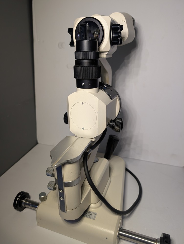 Topcon SL-2E Slit Lamp