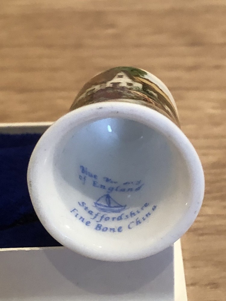 Staffordshire Torquay thimble