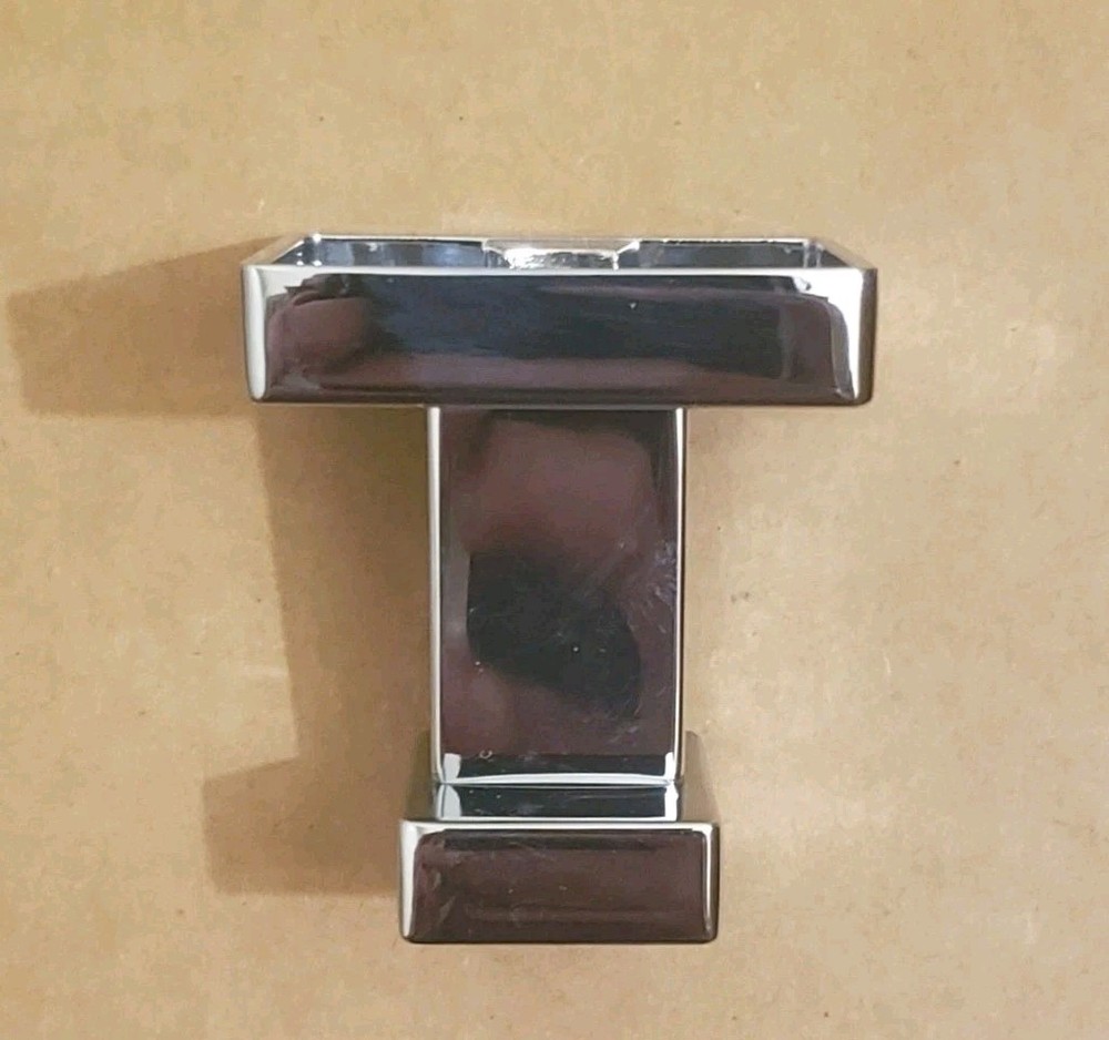 Symmons Duro Polished Chrome Single Hook Wall-Mount Towel Hook