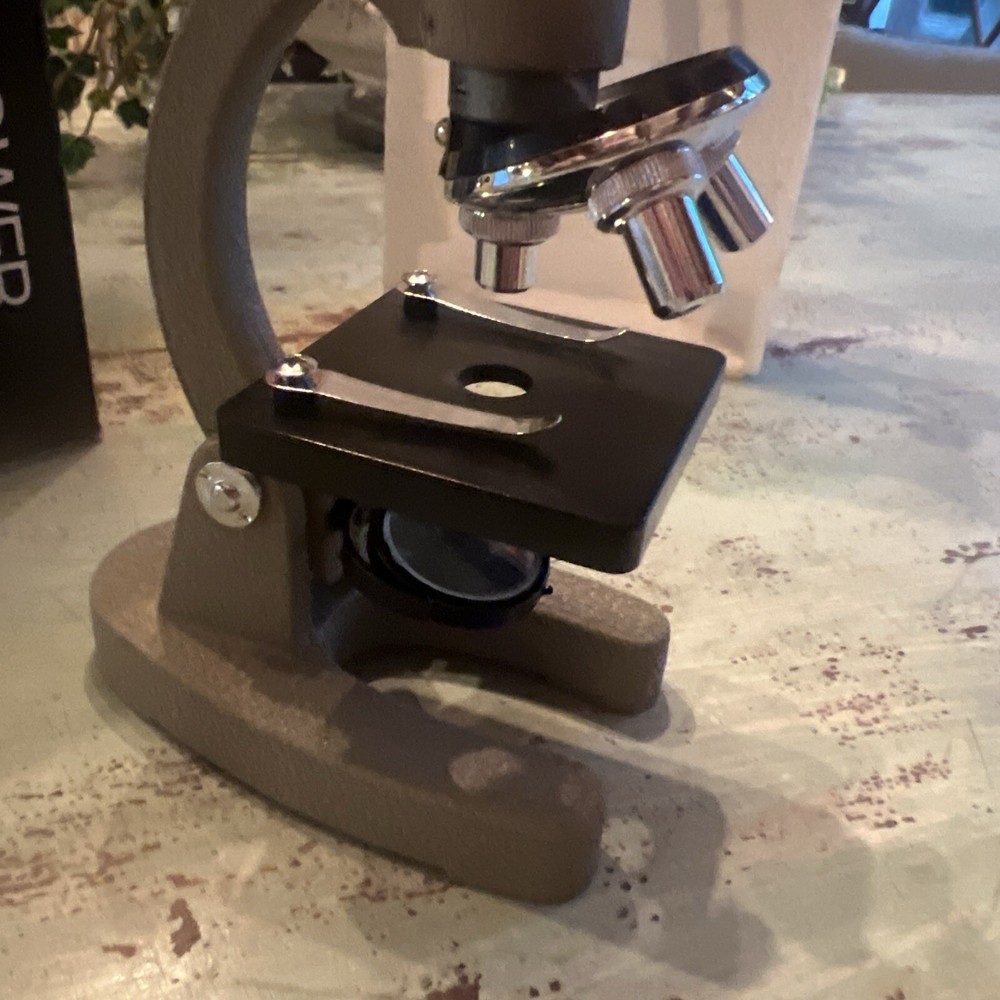 Penneys 300 Power Microscope Kit With Slides