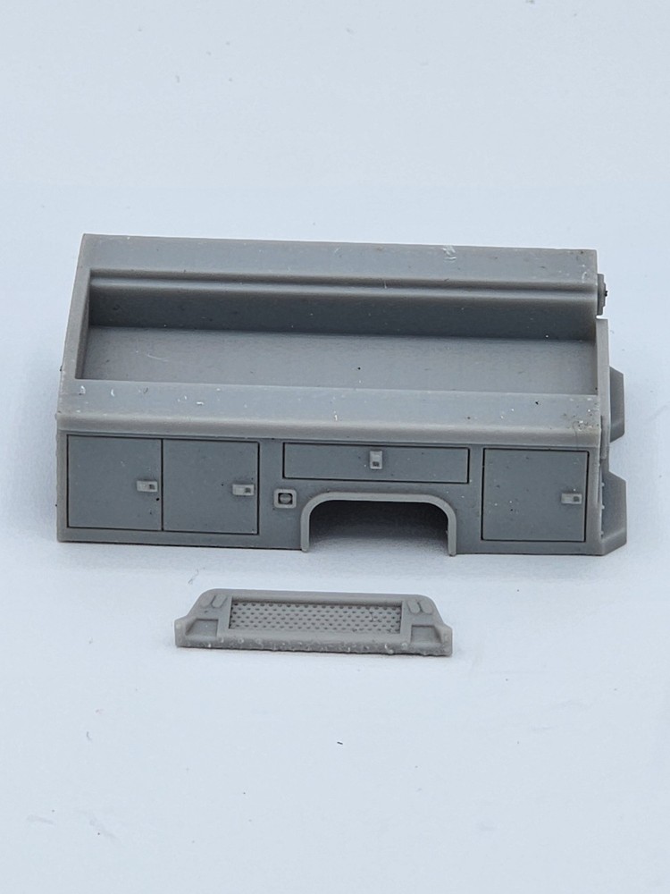 1/64 3D Printed Long Service Box V5