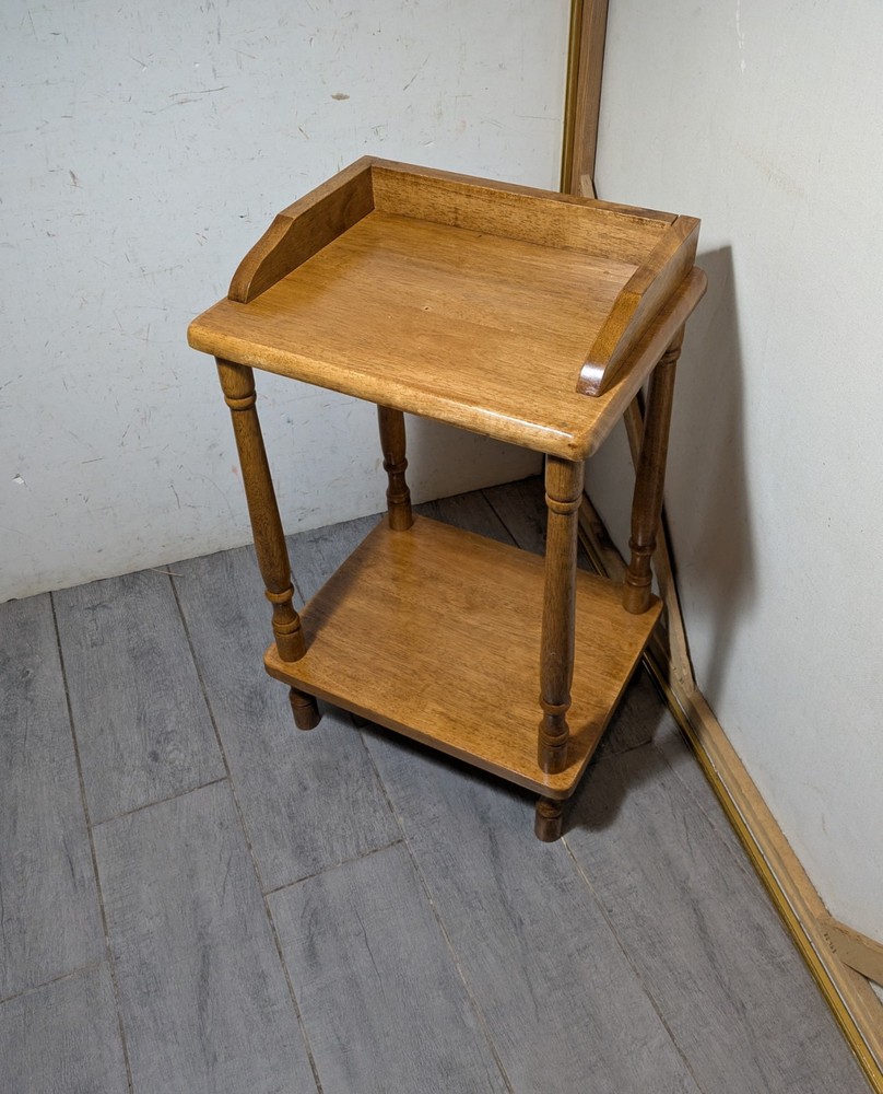 Vintage Rustic Country Colonial Solid Wood Small 2-Tier Side Telephone Table Y94