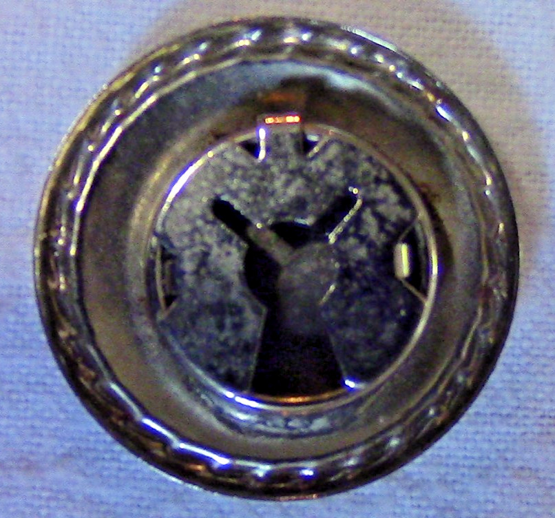 Western Saddle Button Cover – Marbled Background & Rope Border