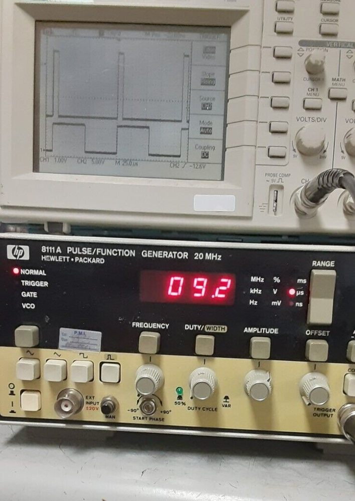 HP 8111A Pulse Function Generator P E R F E C T fully tested.