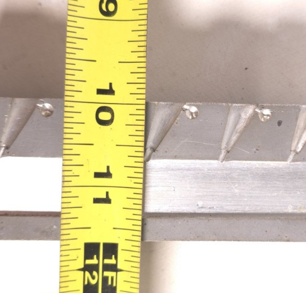 VINTAGE TWO PIECE JIG MOLD