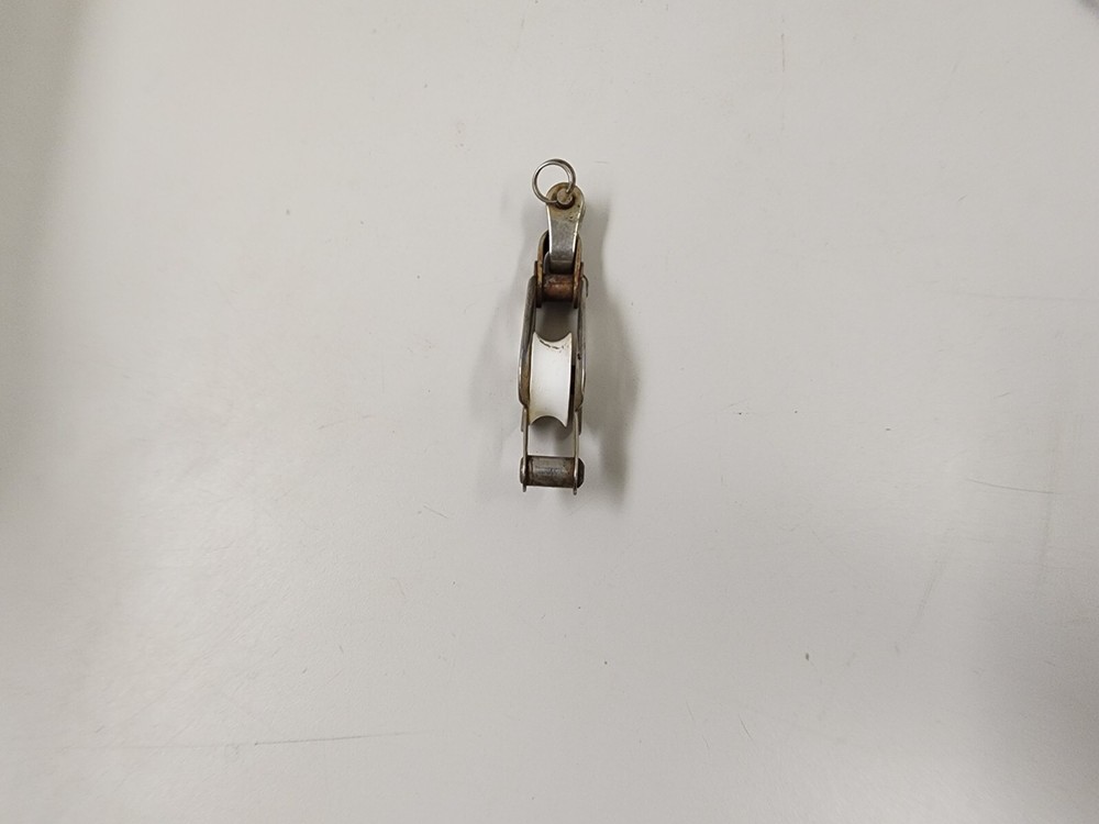 Schaefer 1-1/16" Single Block with Becket