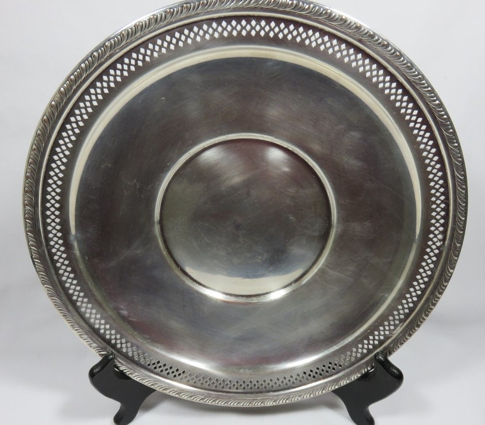 Silver Plate Serving Plate w Lattice Sides 10"