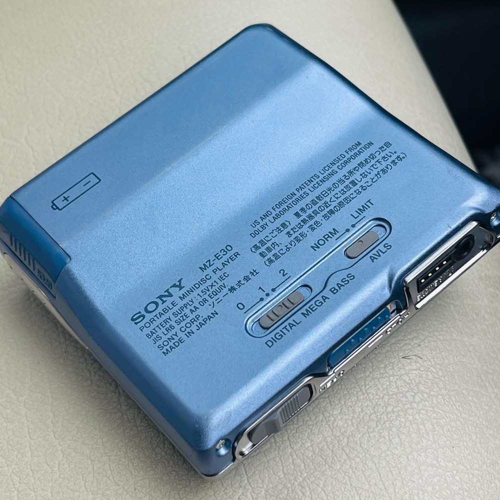 Sony MZ-E30 Portable MD Player Blue Operation confirmed
