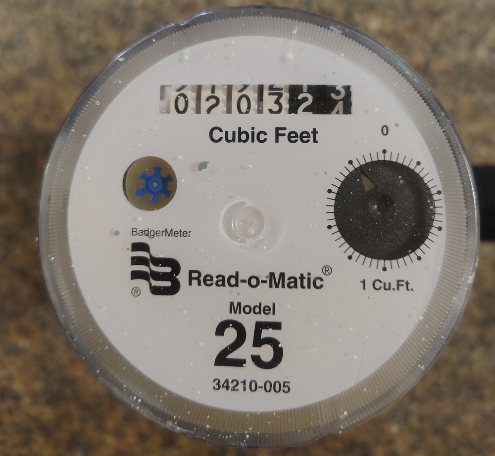 🗽BADGER METER READ-o-MATIC MODEL25 WITH BASE WATER METER