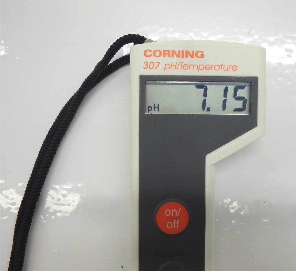 Corning 307 Portable pH / Temperature Meter - No Probe