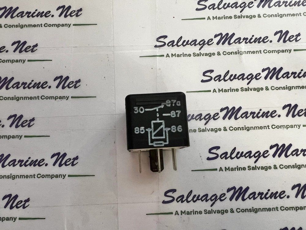 HELLA #9672K81 24V RELAY 5 PIN