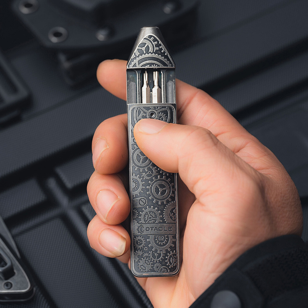 Olight Otacle D2 Ti Gears Multi-Bit Driver w/Fidget Slider & Gear Etching