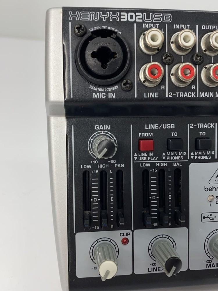 BEHRINGER Mixer XENYX302 Used