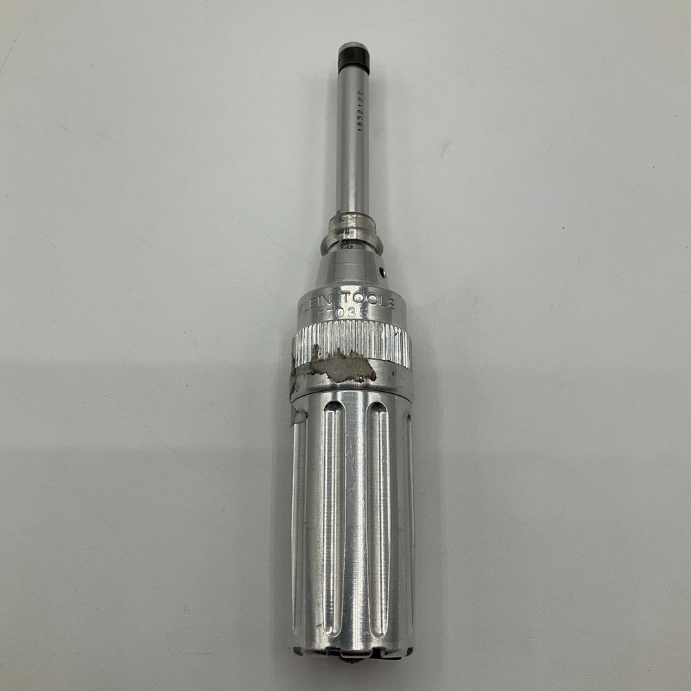 Klein Tools 57035 Adjustable Torque Screwdriver 2 in-lbs Increments Aluminum