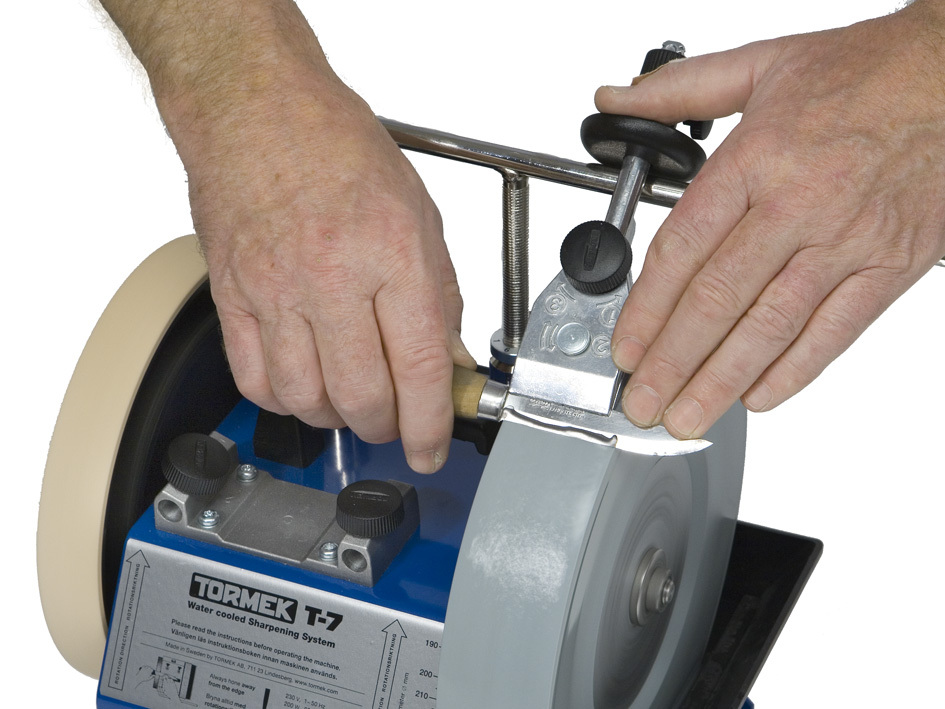 TORMEK T-8 Sharpening System with Chef's Package -includes Knife & Scissors Jigs