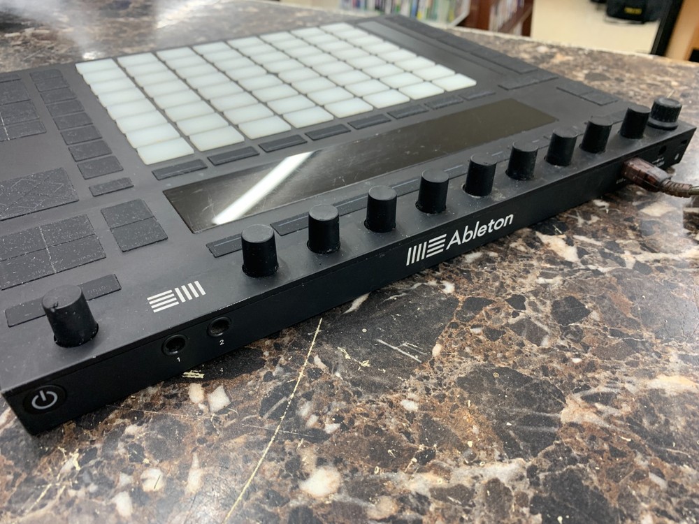 Ableton Push 2 MIDI Controller for Live / Studio