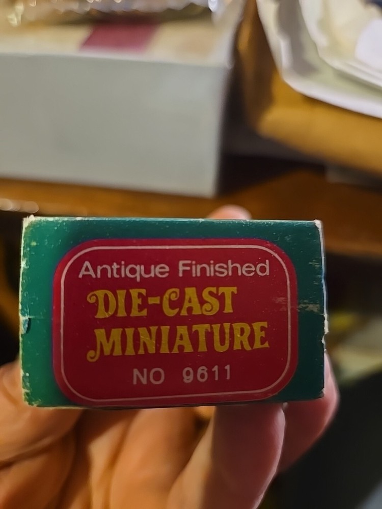Vintage Die Cast Train Pencil Sharpner