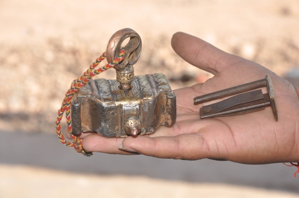 Vintage Iron Engraved Brass Fitted Handcrafted Solid Padlock