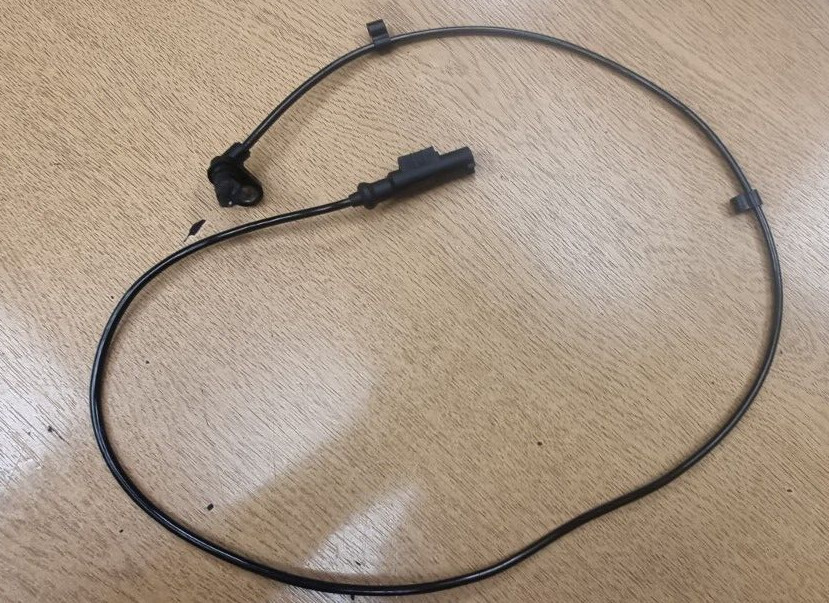 Royal Enfield Continental GT 535 front ABS sensor