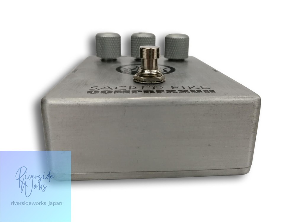 ROCKTRON Sacred Fire Compressor Effects Pedal JP