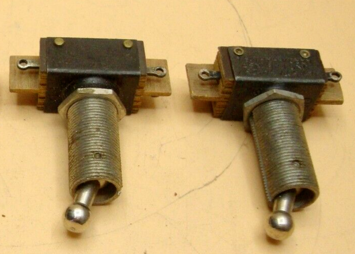 Vintage Arrow H&H Toggle switch (3A 125 V) (Qty 2)