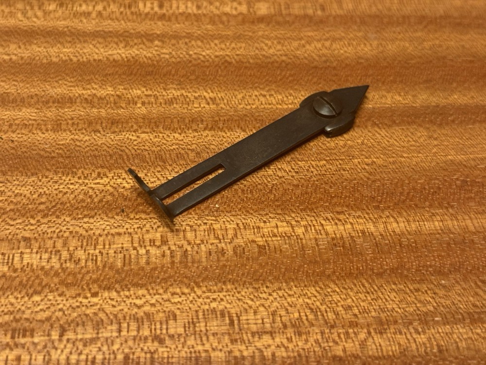 Vintage Marble's No. 677 Rear Sight