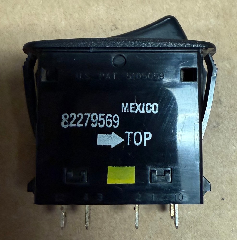 MACK Heated Mirror Control Rocker Switch 82279569