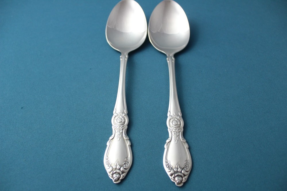 Oneida PLANTATION Serving (2pc Set) Tablespoons Community 8 3/8"