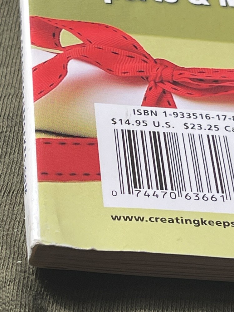 Creating Keepsakes - Scrapbooking school memories