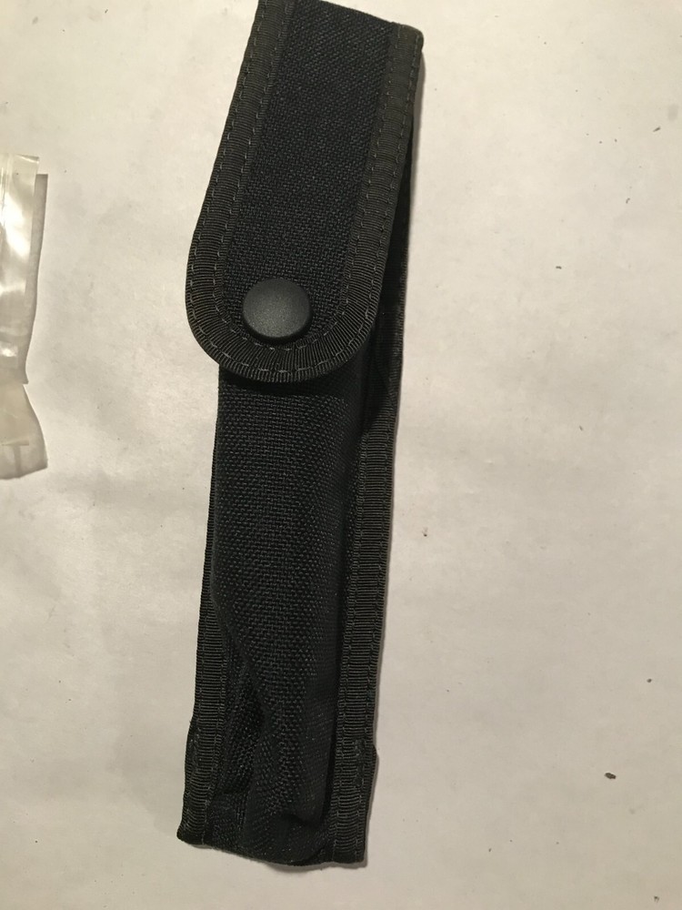 Uncle Mike's Streamlight Stinger Flashlight Pouch