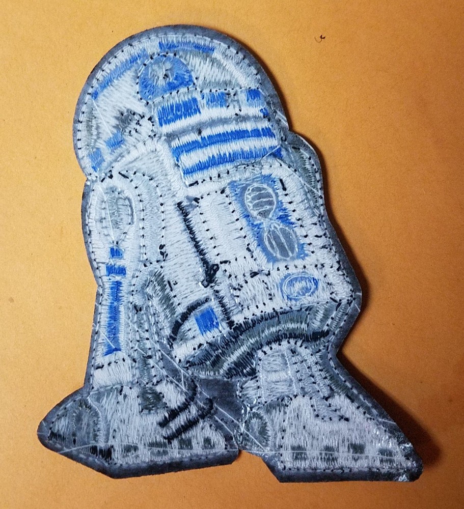 Star Wars R2 D2 Patch 4 inches tall patch