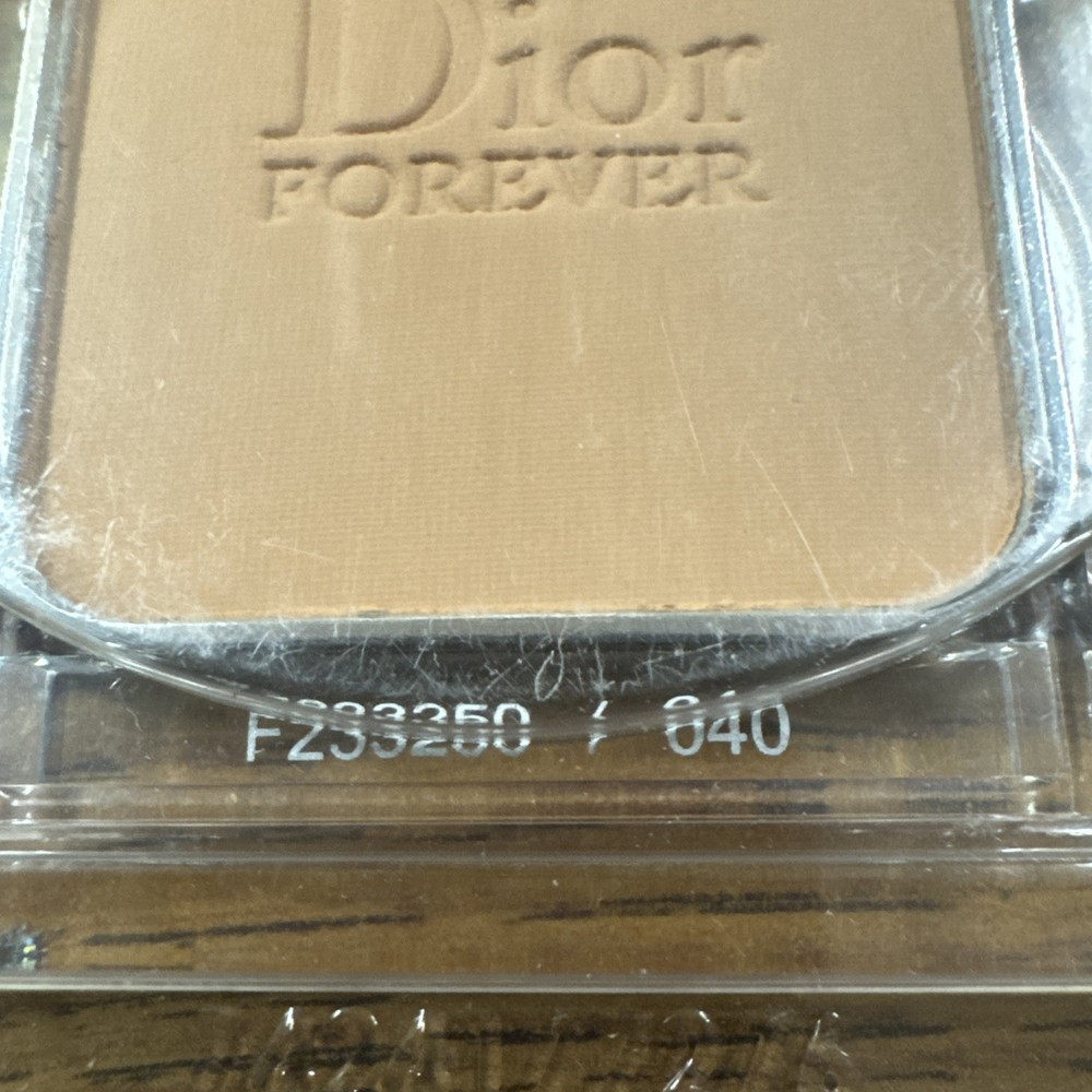 Dior Forever Powder Compact Foundation Tester - Shade 040