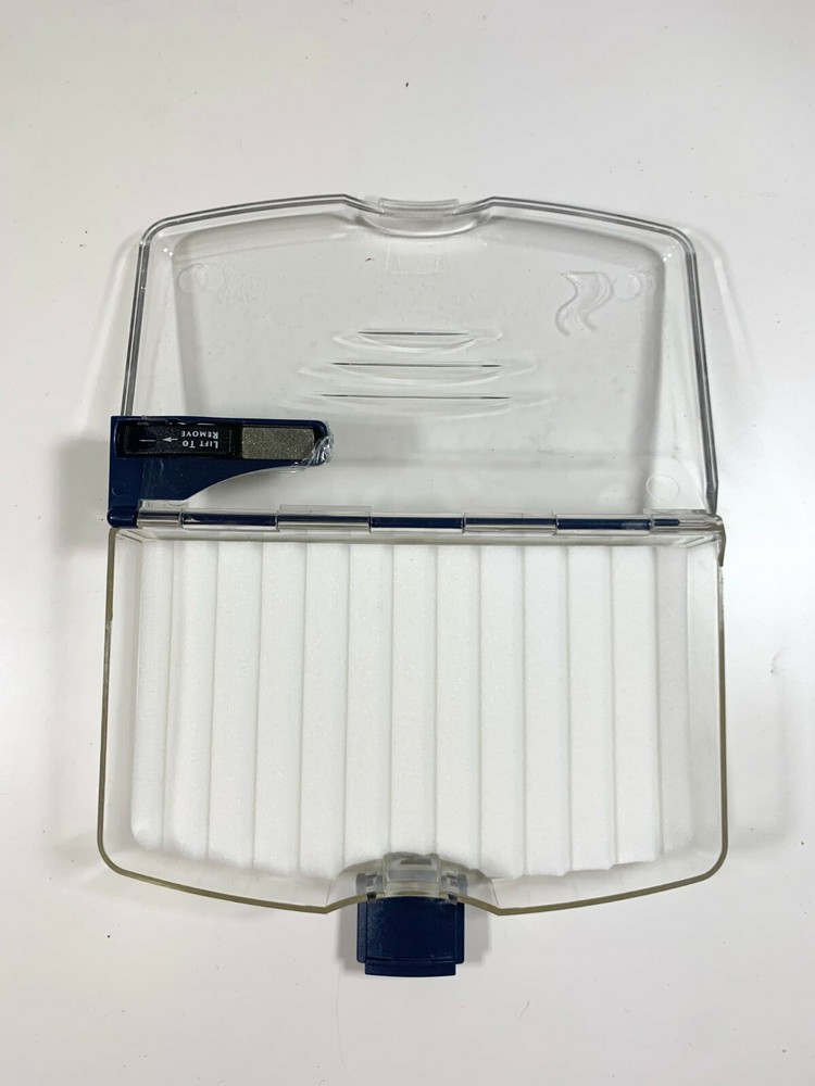 StreamWorks Medium Fly Box with Hook File, Clear