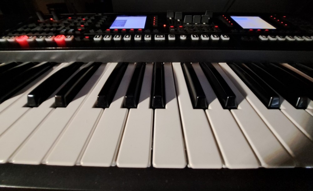 Roland E-A7 Arranger Keyboard, Excellent Condition!