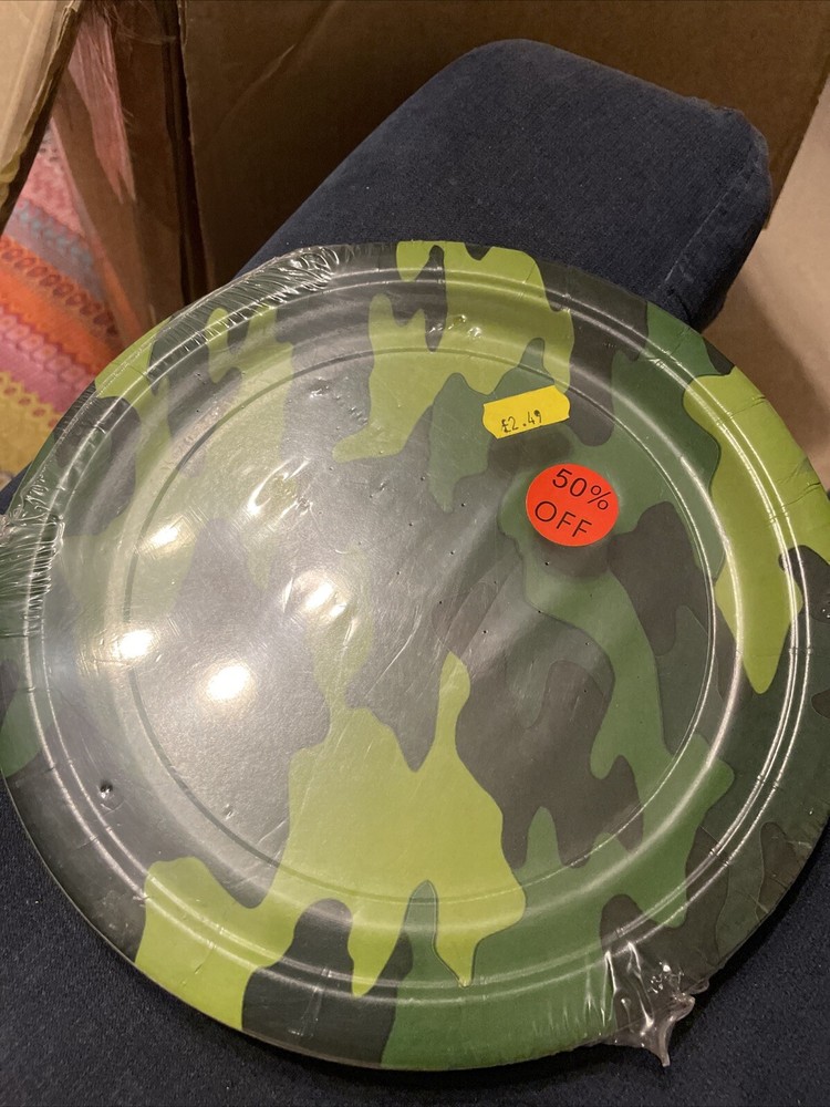 Amscan camouflage paper plates